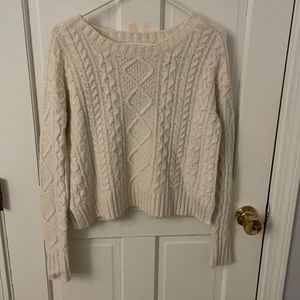 American Eagle White Sweater